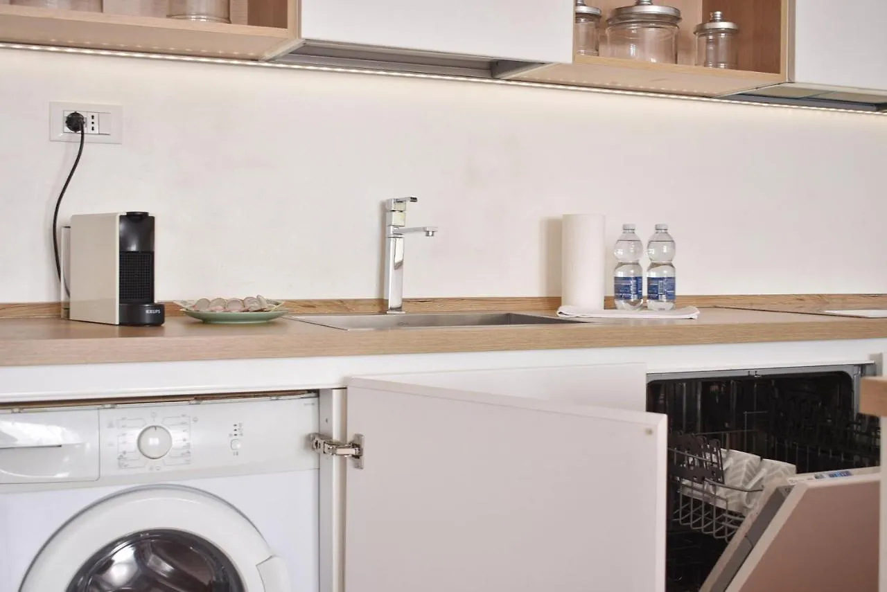 Welc-Om Portello Bright Flat Free Parking Padova Apartment